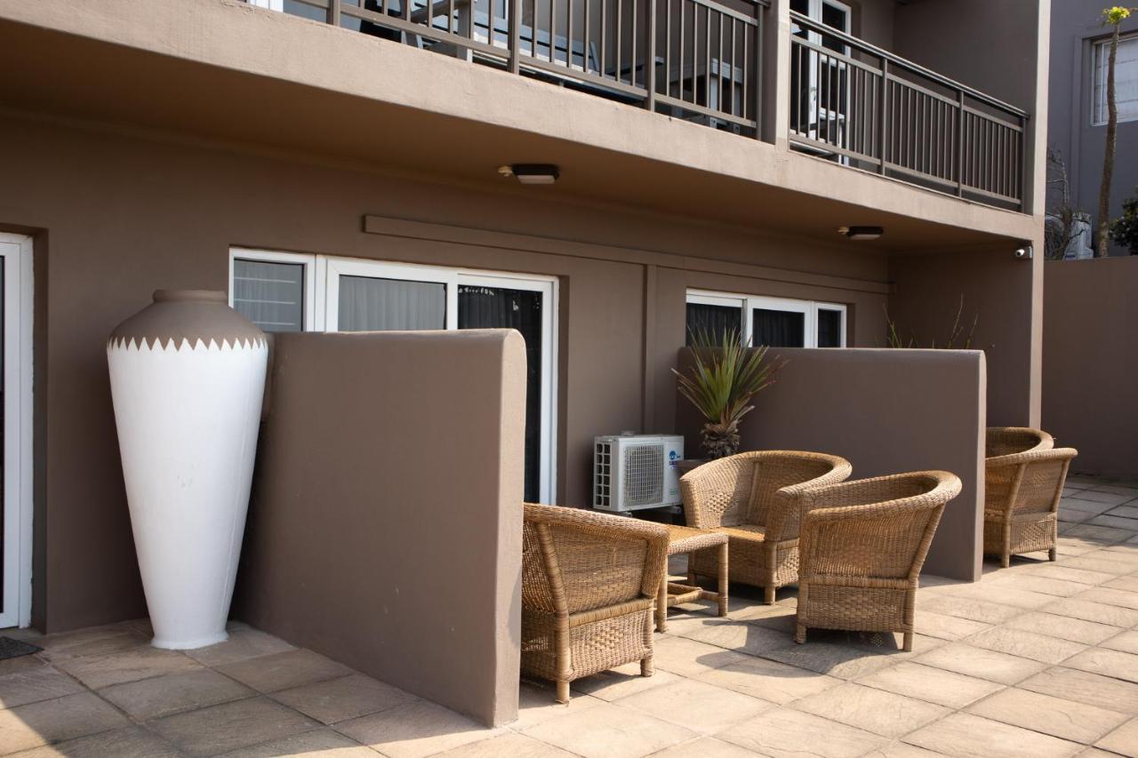305 Guest House Amanzimtoti Extérieur photo